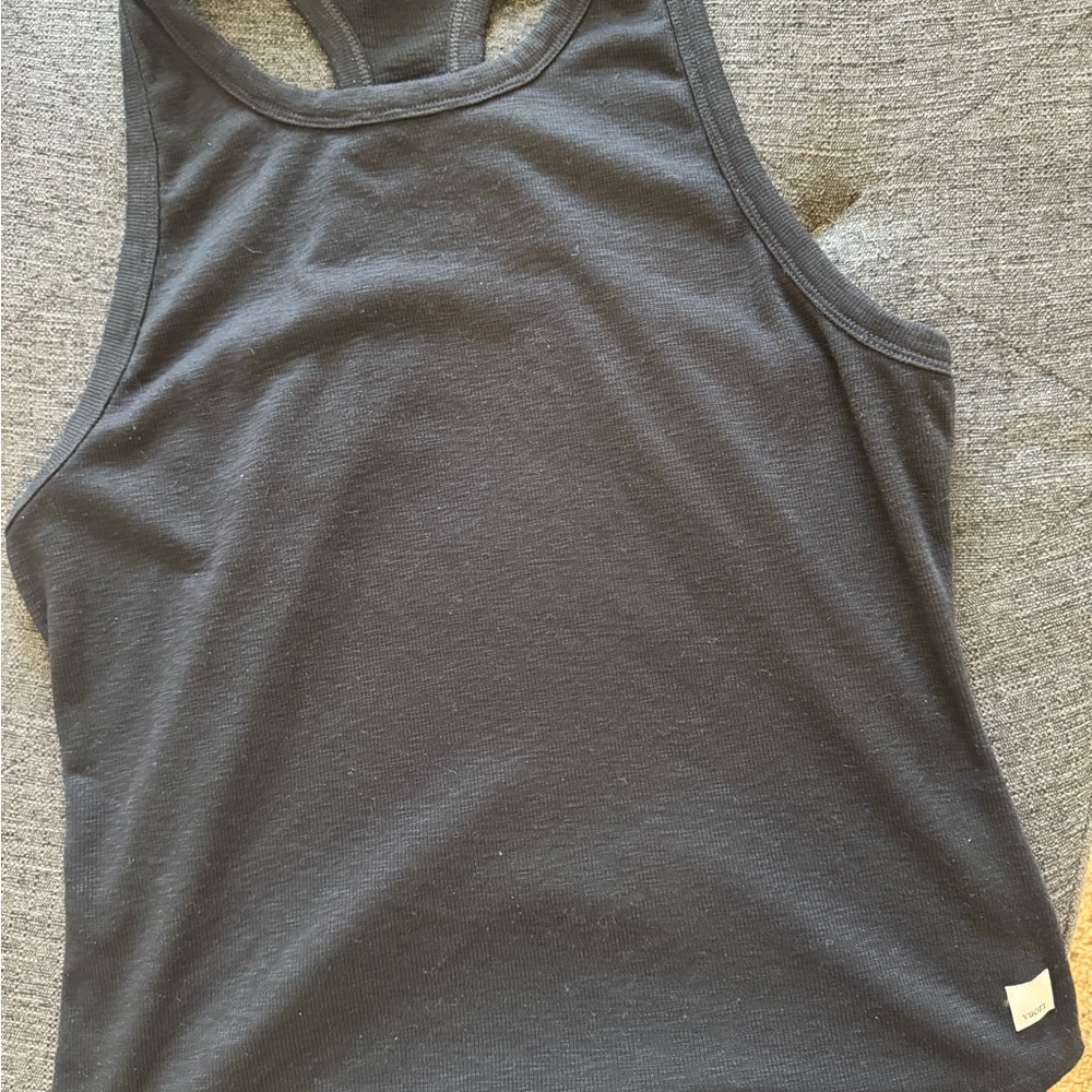 Vuori Charcoal Gray Tank Top size L